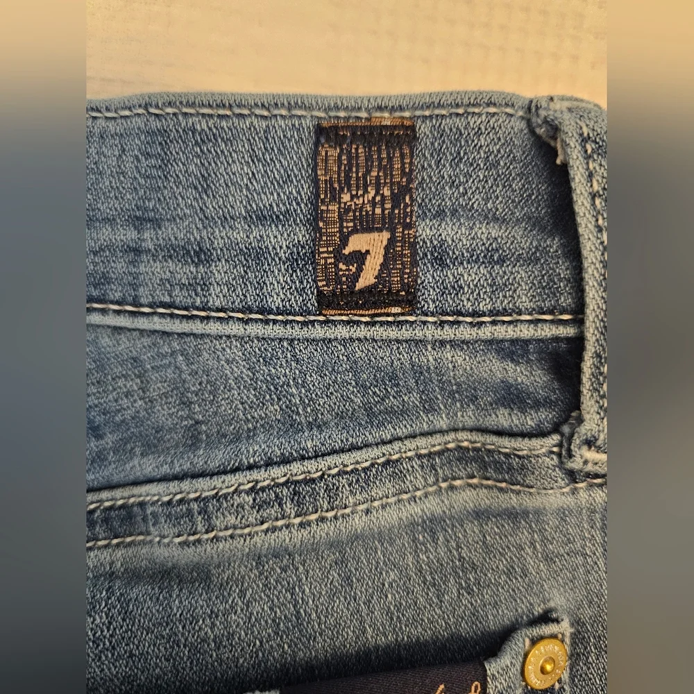 7 For All Mankind Light Blue Flare Jeans - Picture 7 of 9